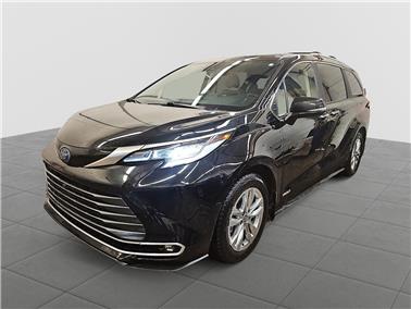 2021 Toyota Sienna  Limited 7-Passenger