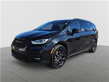 2023 Chrysler Pacifica  Touring-L