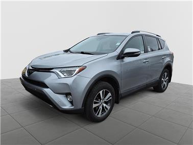 2018 Toyota RAV4  XLE