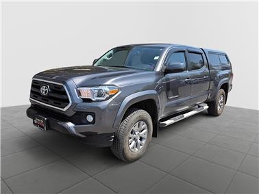 2016 Toyota Tacoma  SR5