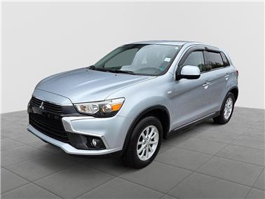 2017 Mitsubishi RVR  SE