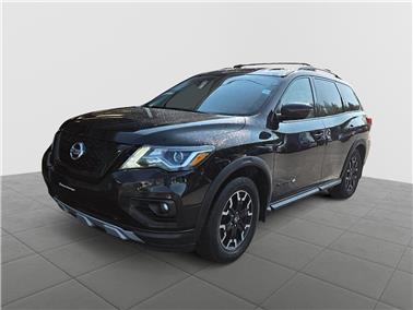 2020 Nissan Pathfinder  SV Tech