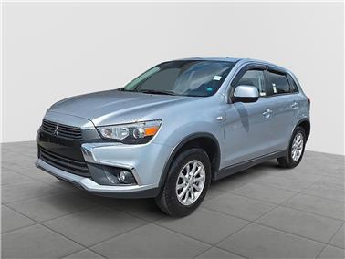 2017 Mitsubishi RVR  SE