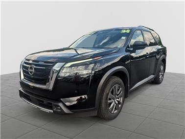 2024 Nissan Pathfinder  SV