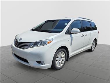 2016 Toyota Sienna  XLE 7 Passenger