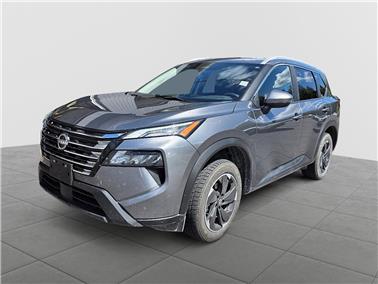 2024 Nissan Rogue  SV Moonroof