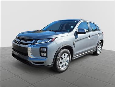 2023 Mitsubishi RVR  ES