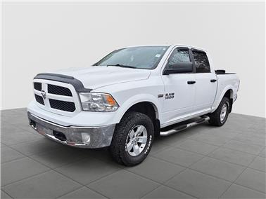 2017 RAM 1500  SLT