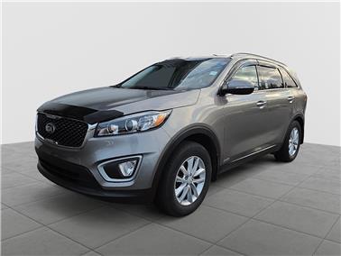 2018 Kia Sorento  2.4L LX