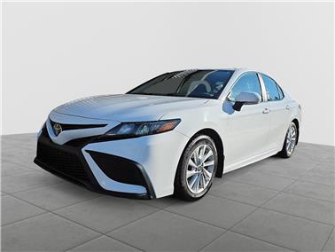 2023 Toyota Camry  SE