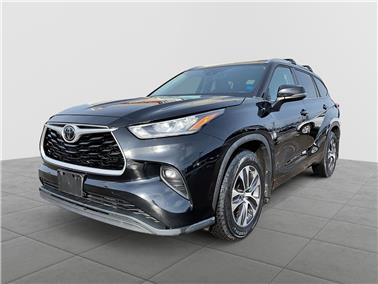 2020 Toyota Highlander  XLE