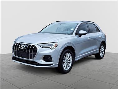 2020 Audi Q3  45 Komfort