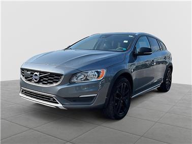 2016 Volvo V60 Cross Country  T5 Premier