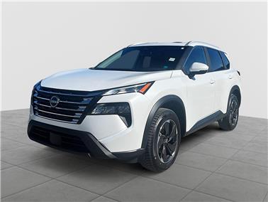 2024 Nissan Rogue  SV Moonroof
