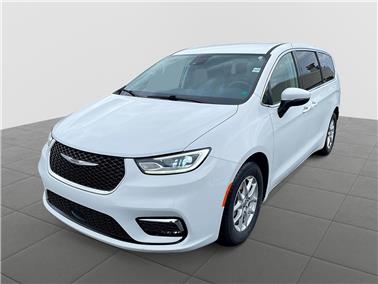 2023 Chrysler Pacifica  Touring-L