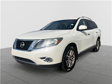 2015 Nissan Pathfinder  SL