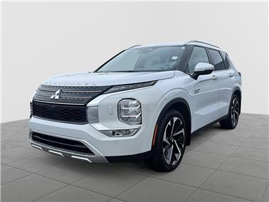 2023 Mitsubishi Outlander Plug-In Hybrid  SEL