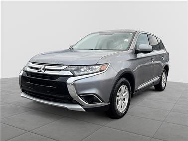 2018 Mitsubishi Outlander  ES
