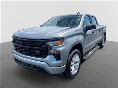 2023 Chevrolet Silverado 1500  Custom