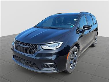 2023 Chrysler Pacifica  Touring-L