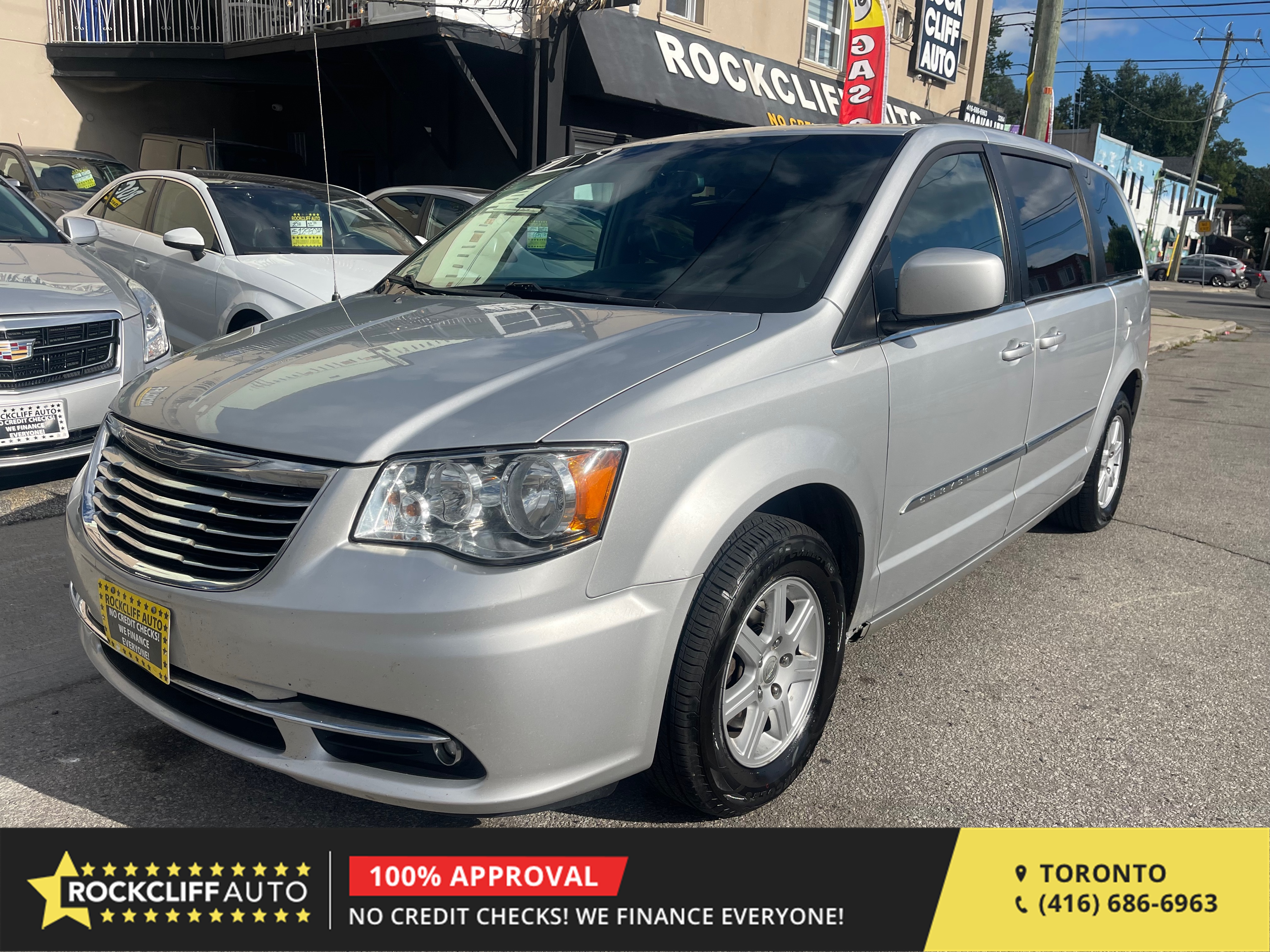 Silver 2012 Chrysler Town & Country Minivan Front-Wheel Drive 6-Speed Automatic