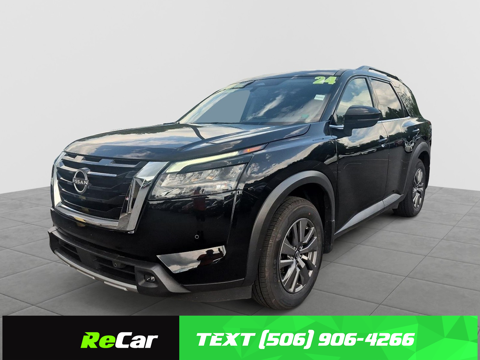 2024 Nissan Pathfinder  SV