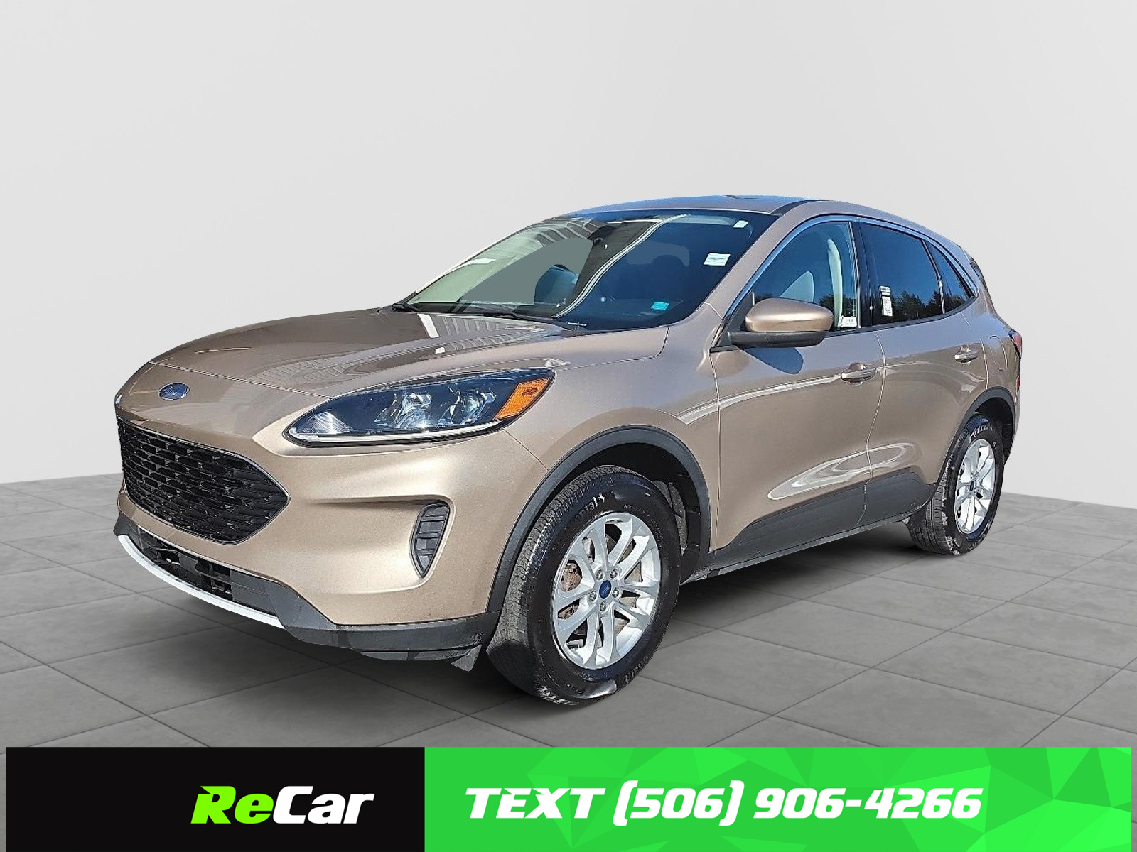 2020 Ford Escape  SE