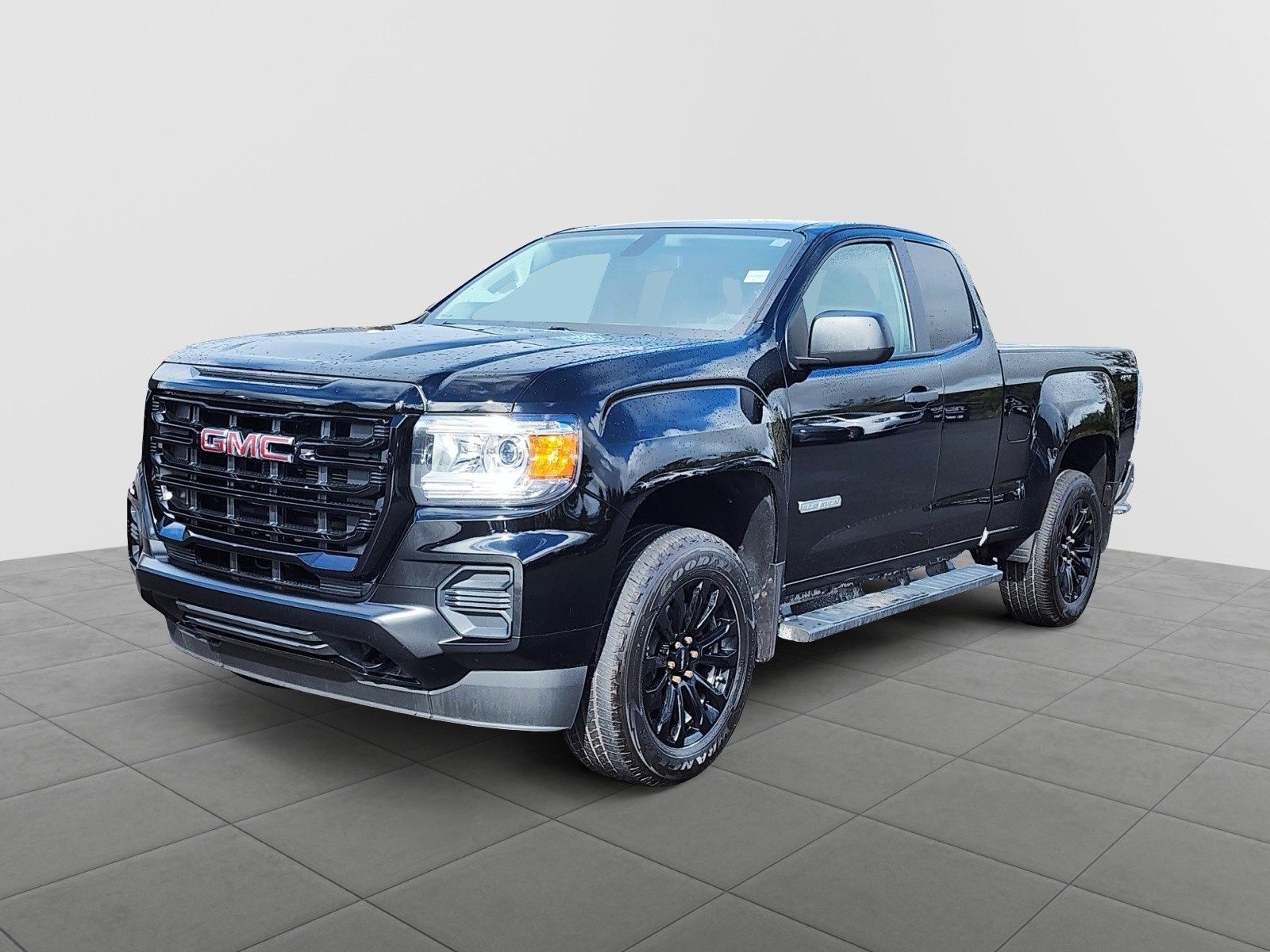 2022 GMC Canyon  Elevation Standard