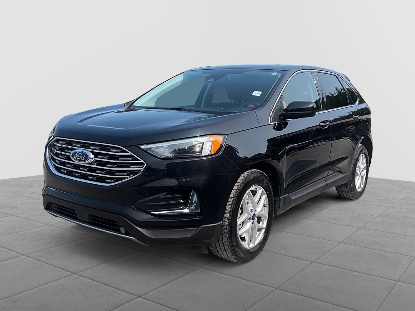 2022 Ford Edge  SEL