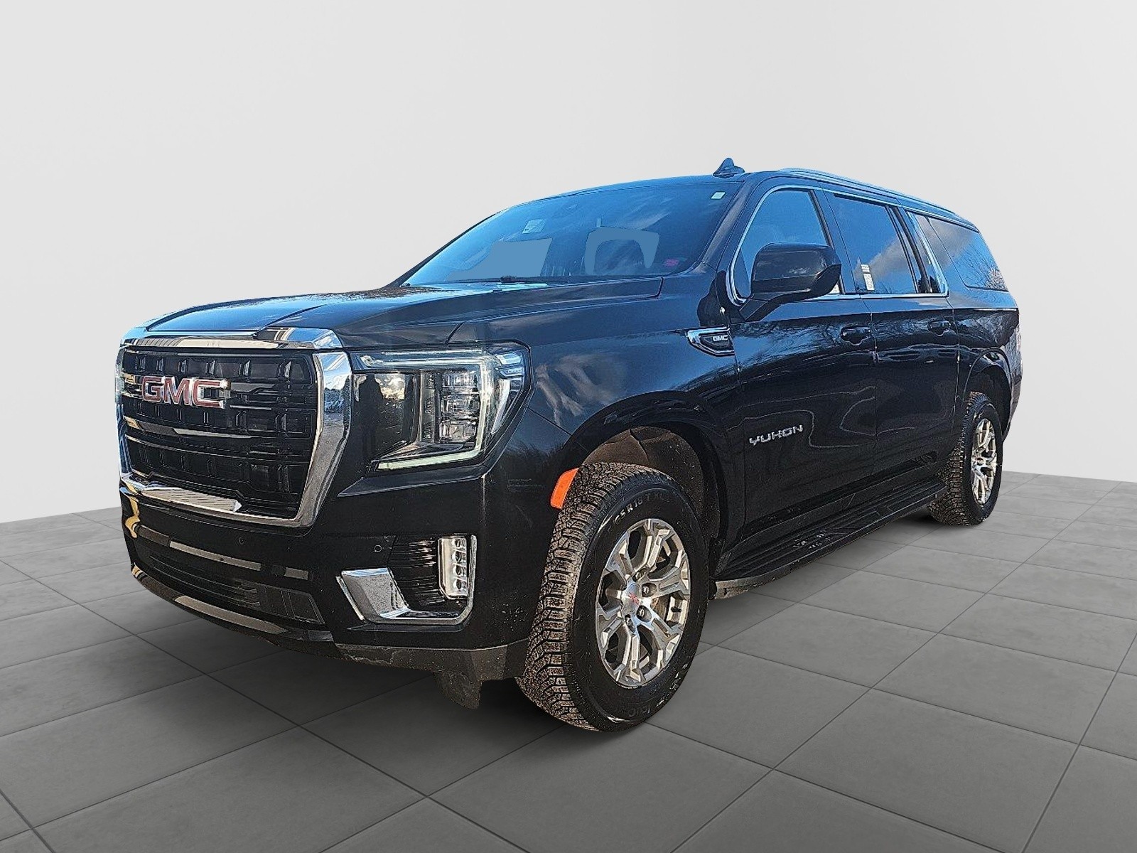 2022 GMC Yukon XL  SLE