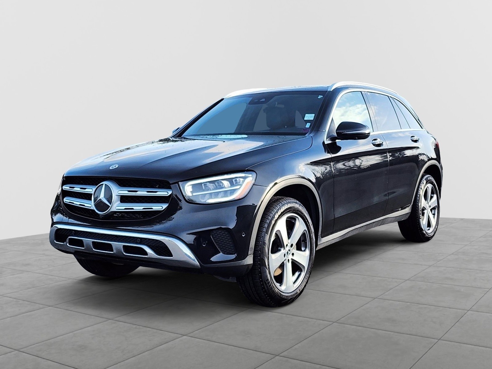 2022 Mercedes-Benz GLC 300  