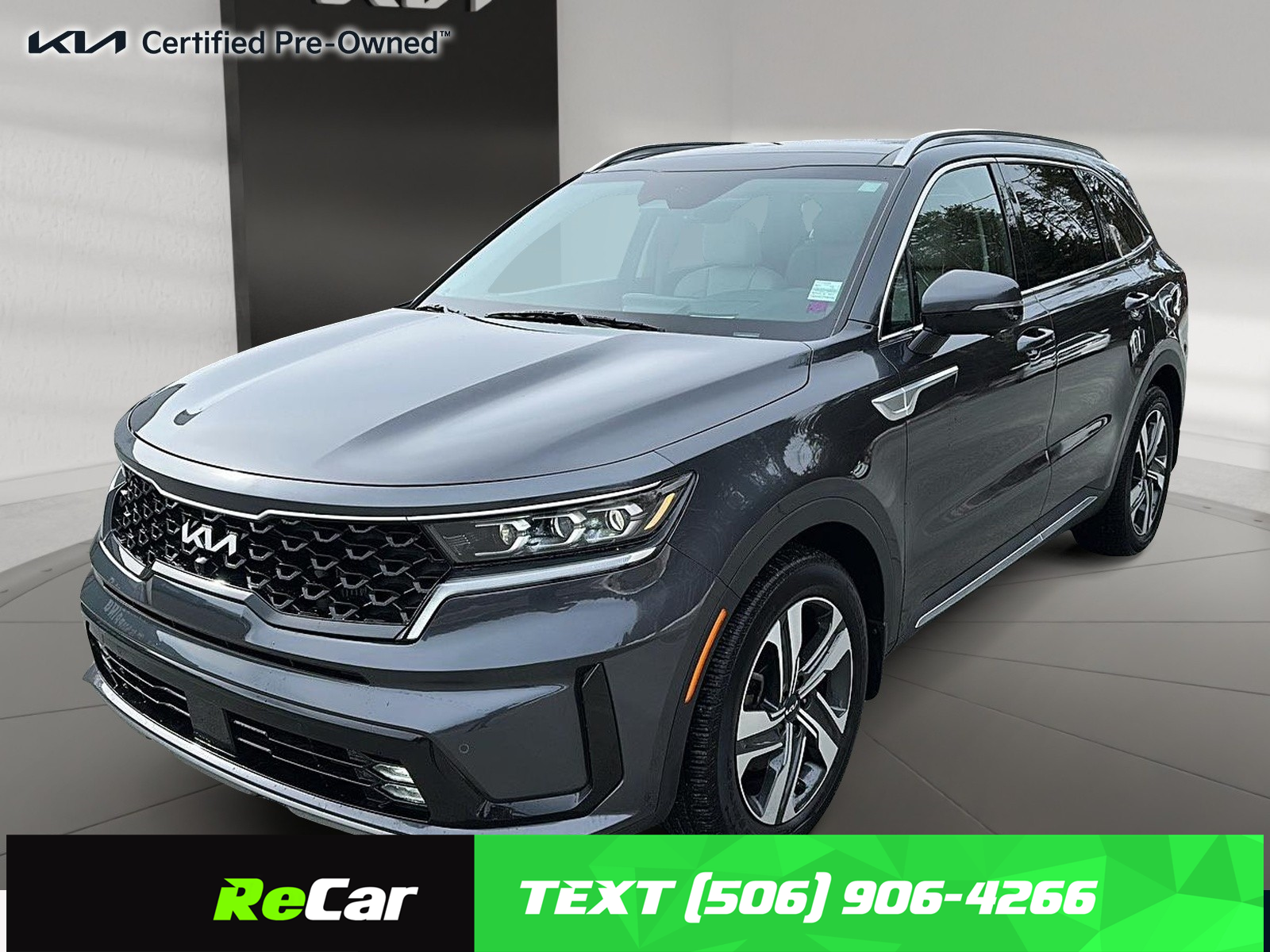 2022 Kia Sorento Plug-In Hybrid  SX w/Grey Interior