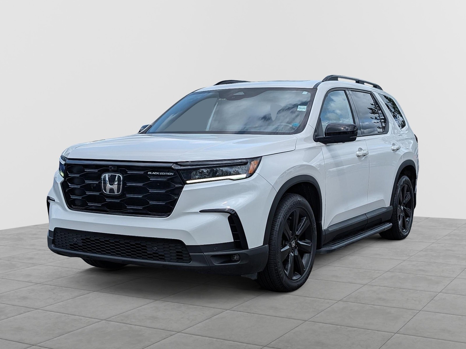 2023 Honda Pilot  Black Edition