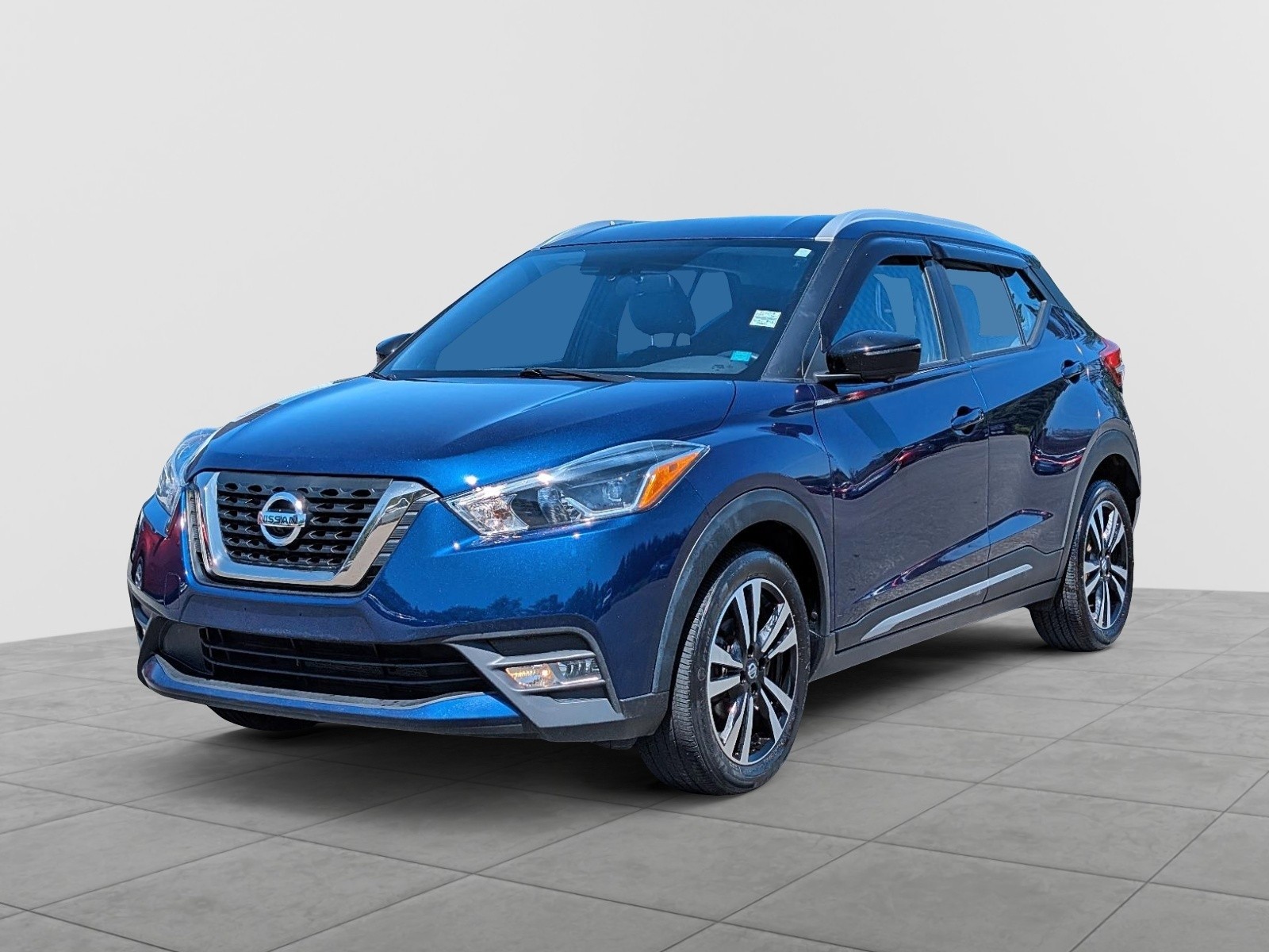 2019 Nissan Kicks SR