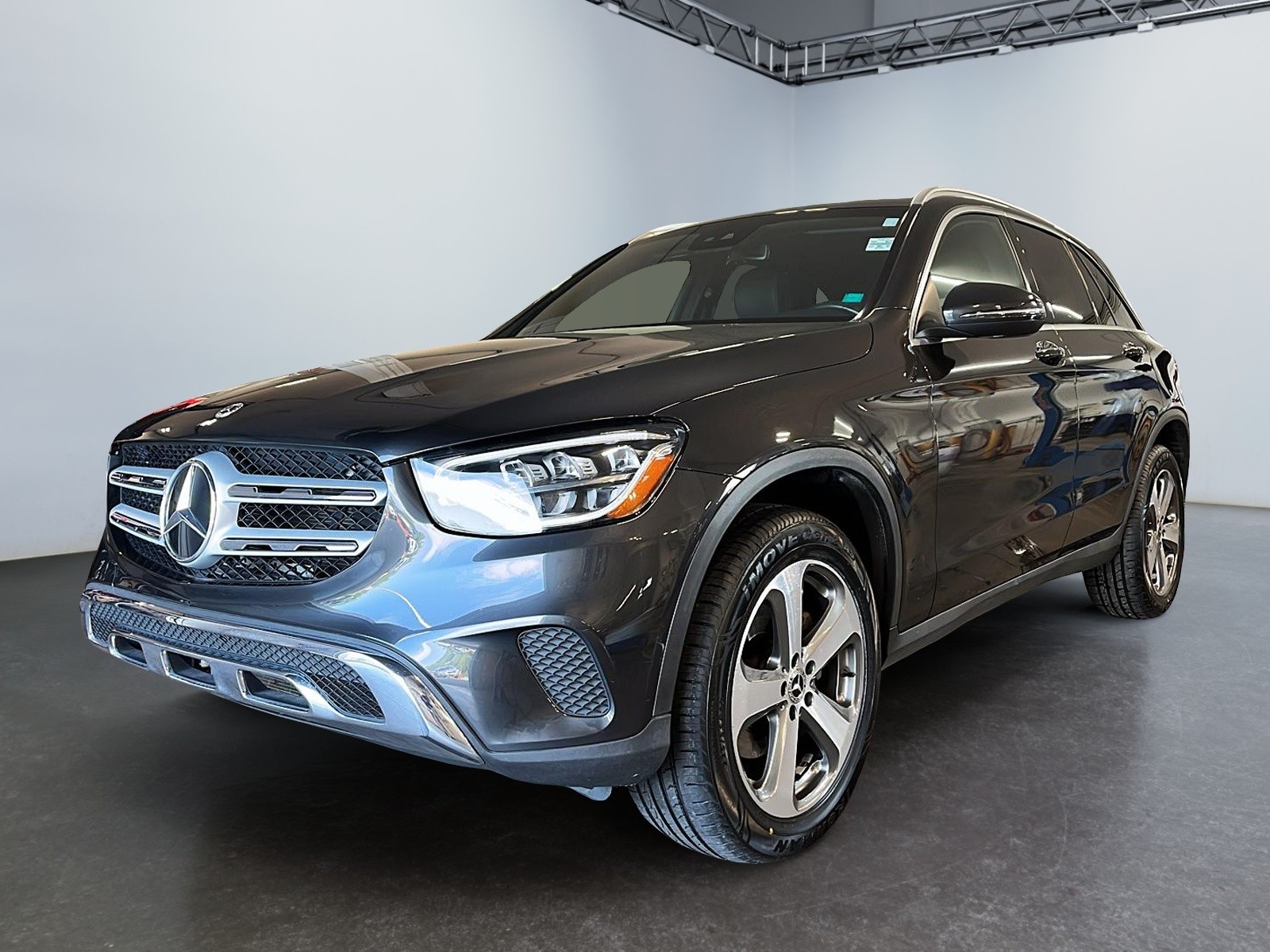 2022 Mercedes-Benz GLC 300  
