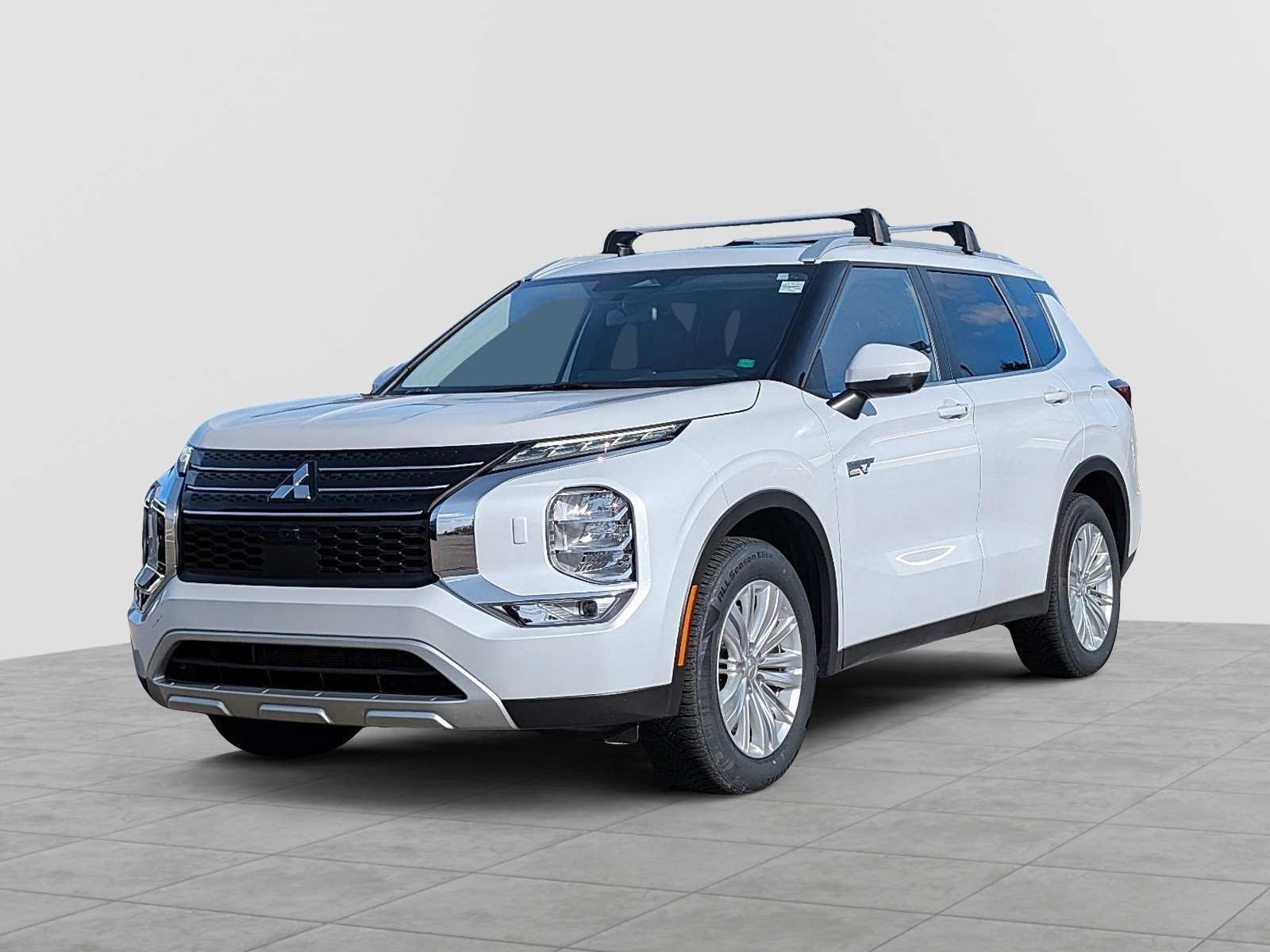 2024 Mitsubishi Outlander Plug-In Hybrid  LE