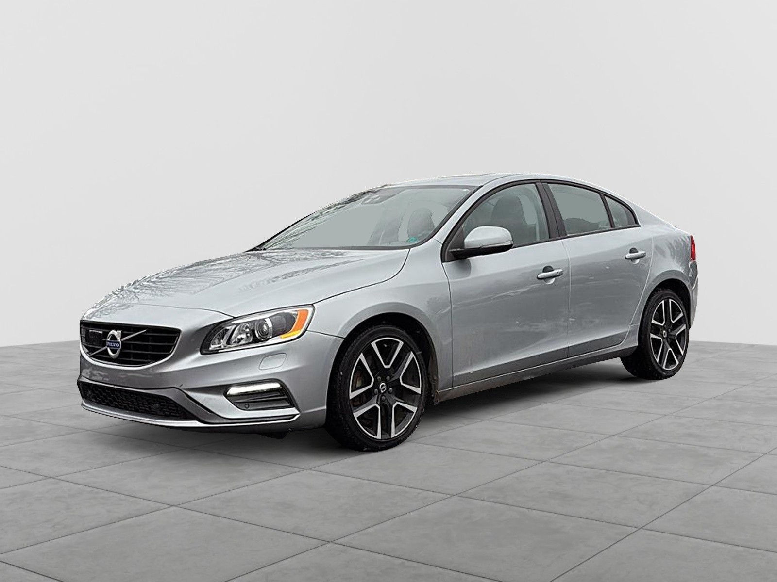 2018 Volvo S60  T5 Dynamic