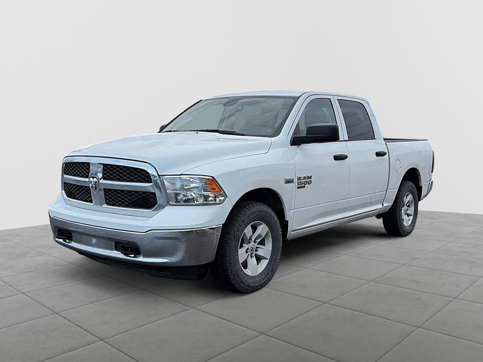 2022 RAM 1500 Classic  SLT