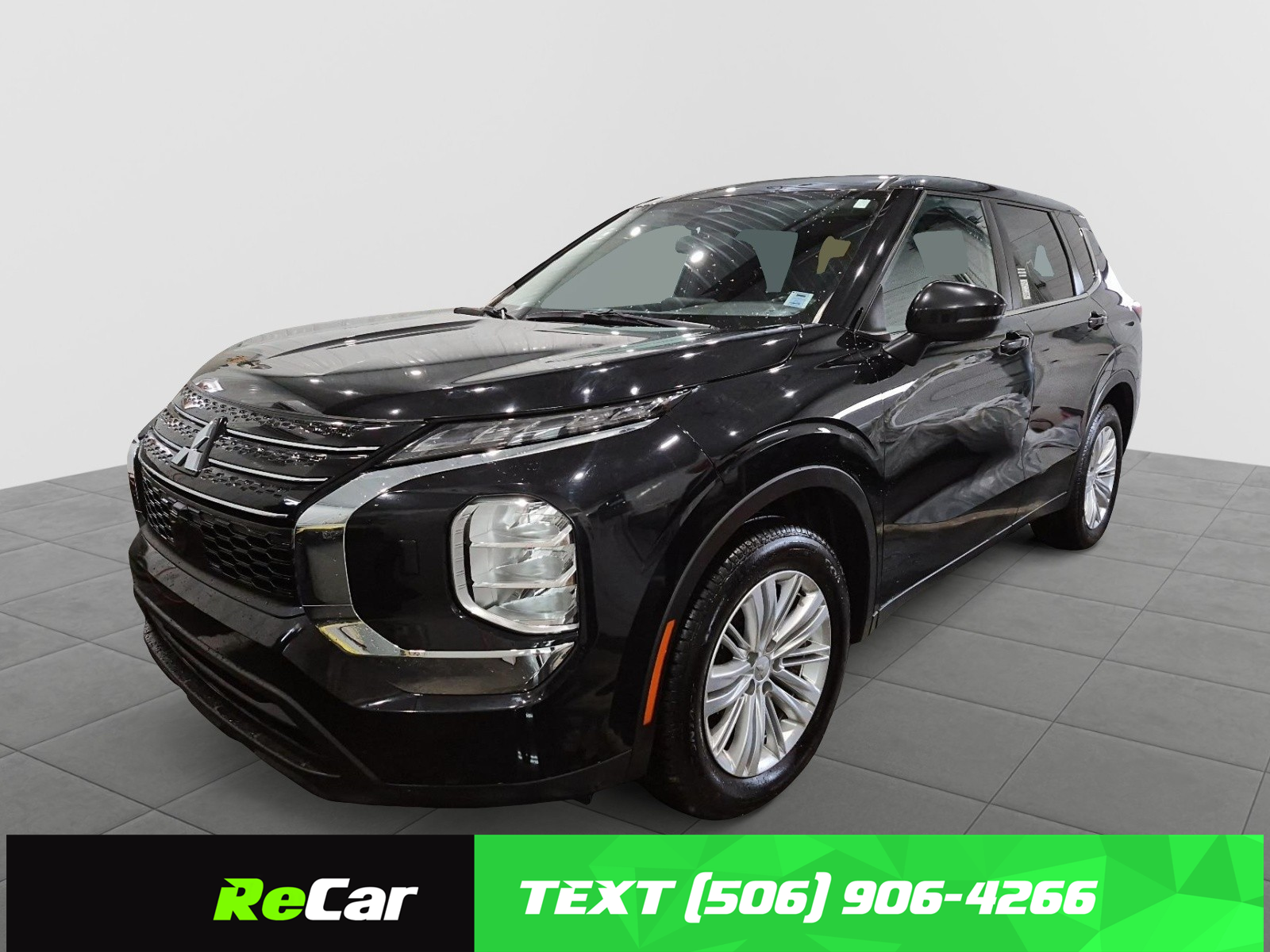 2022 Mitsubishi Outlander  ES