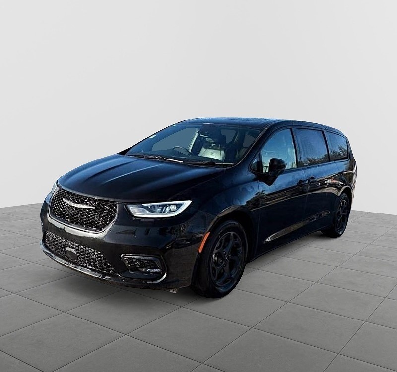 2022 Chrysler Pacifica Hybrid  Limited