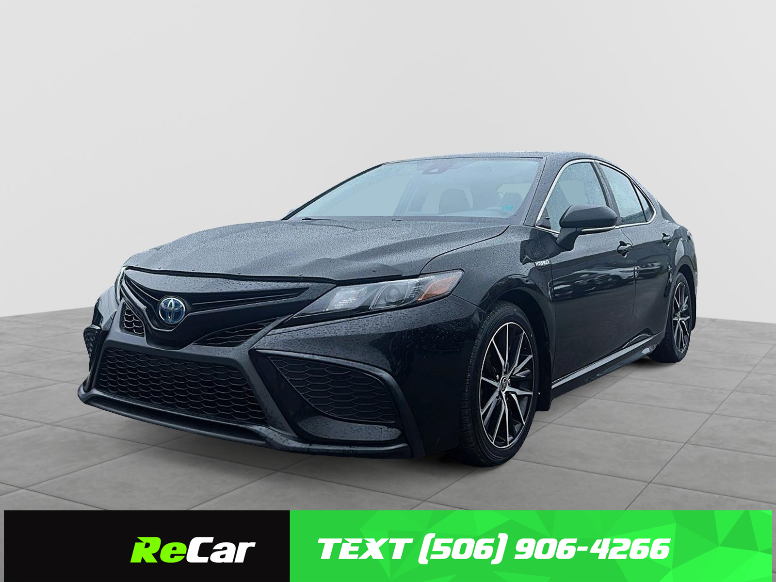 2021 Toyota Camry Hybrid SE