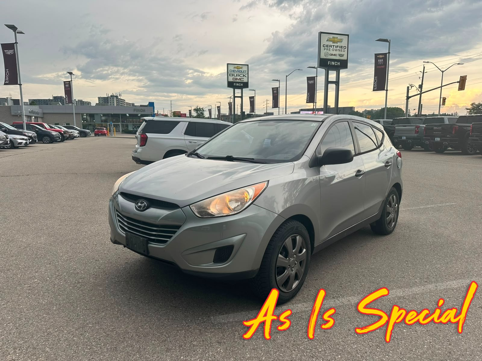 used 2011 Hyundai Tucson car, priced at $3,900