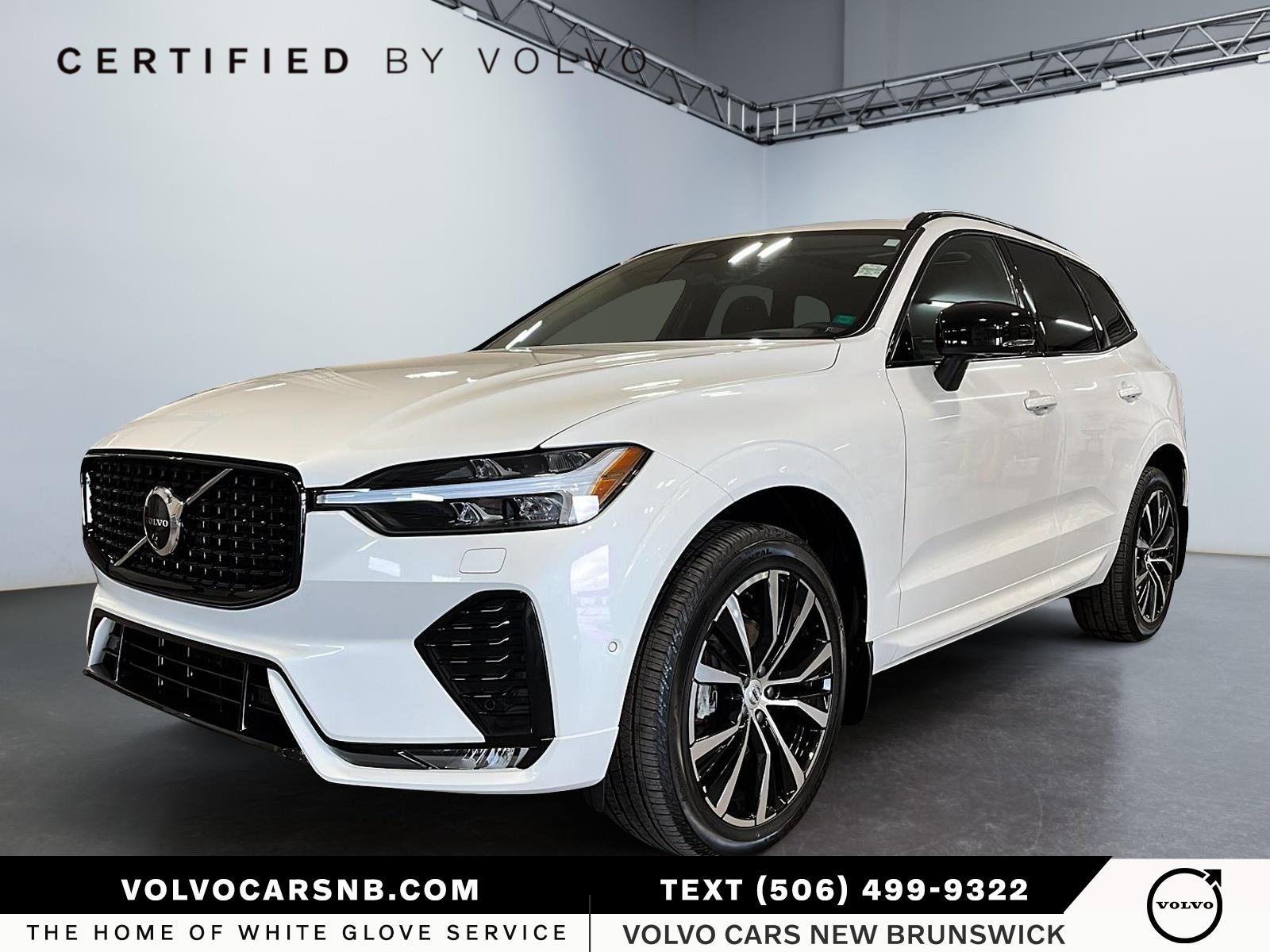 2024 Volvo XC60  B5 Plus Dark Theme