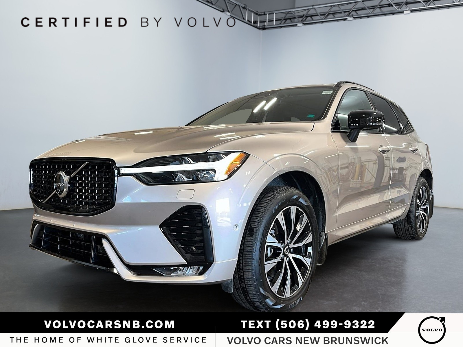 2025 Volvo XC60  B5 Plus Dark Theme