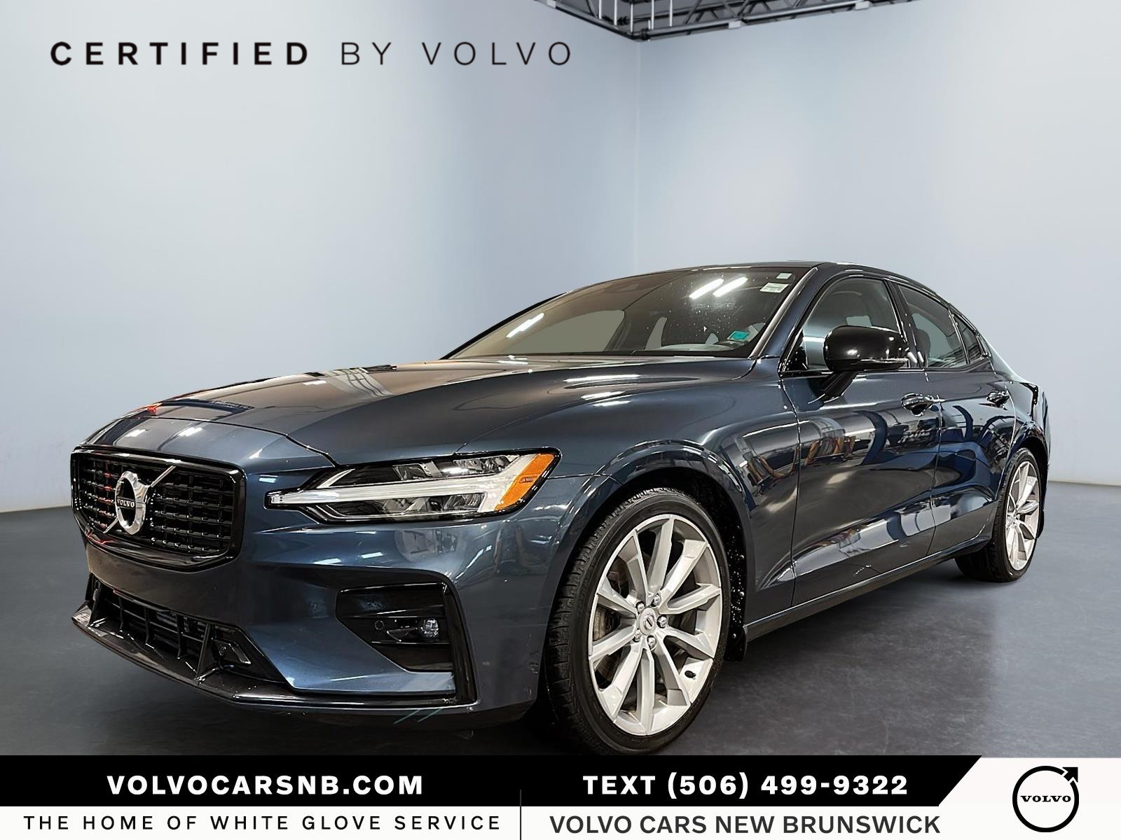 2021 Volvo S60  T5 Momentum