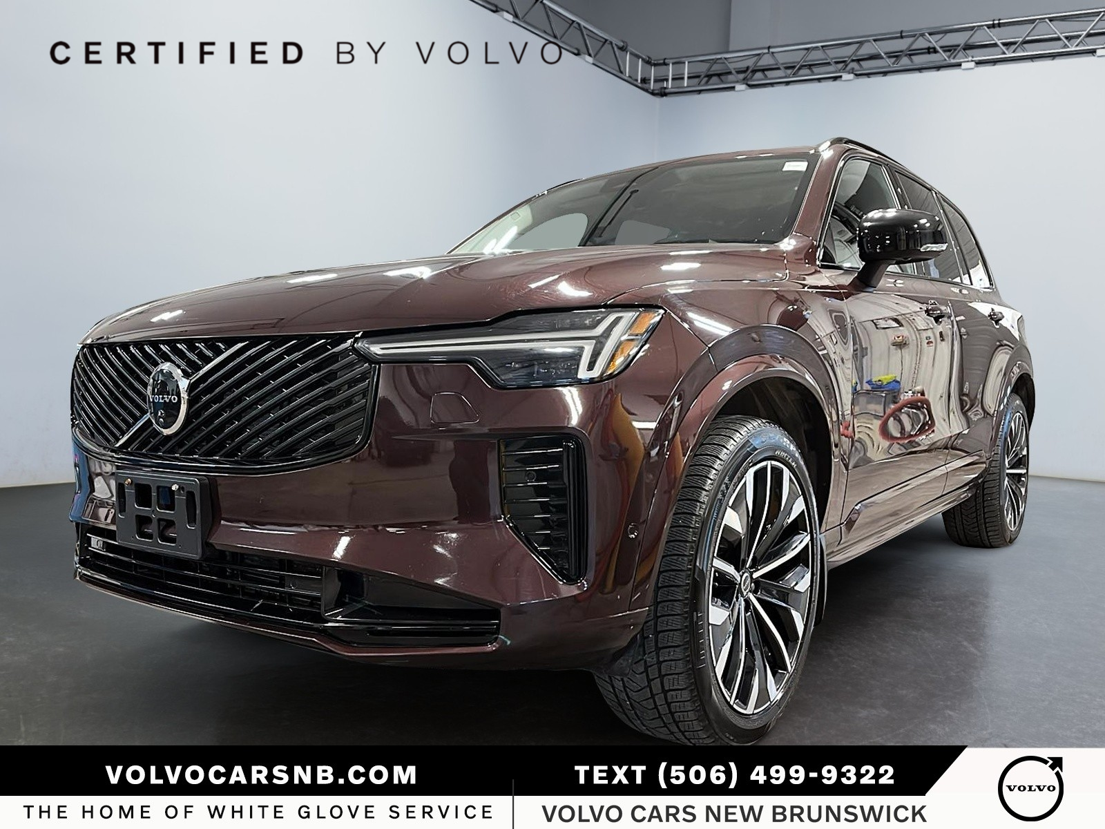 2026 Volvo XC90  B6 Ultra Dark Theme