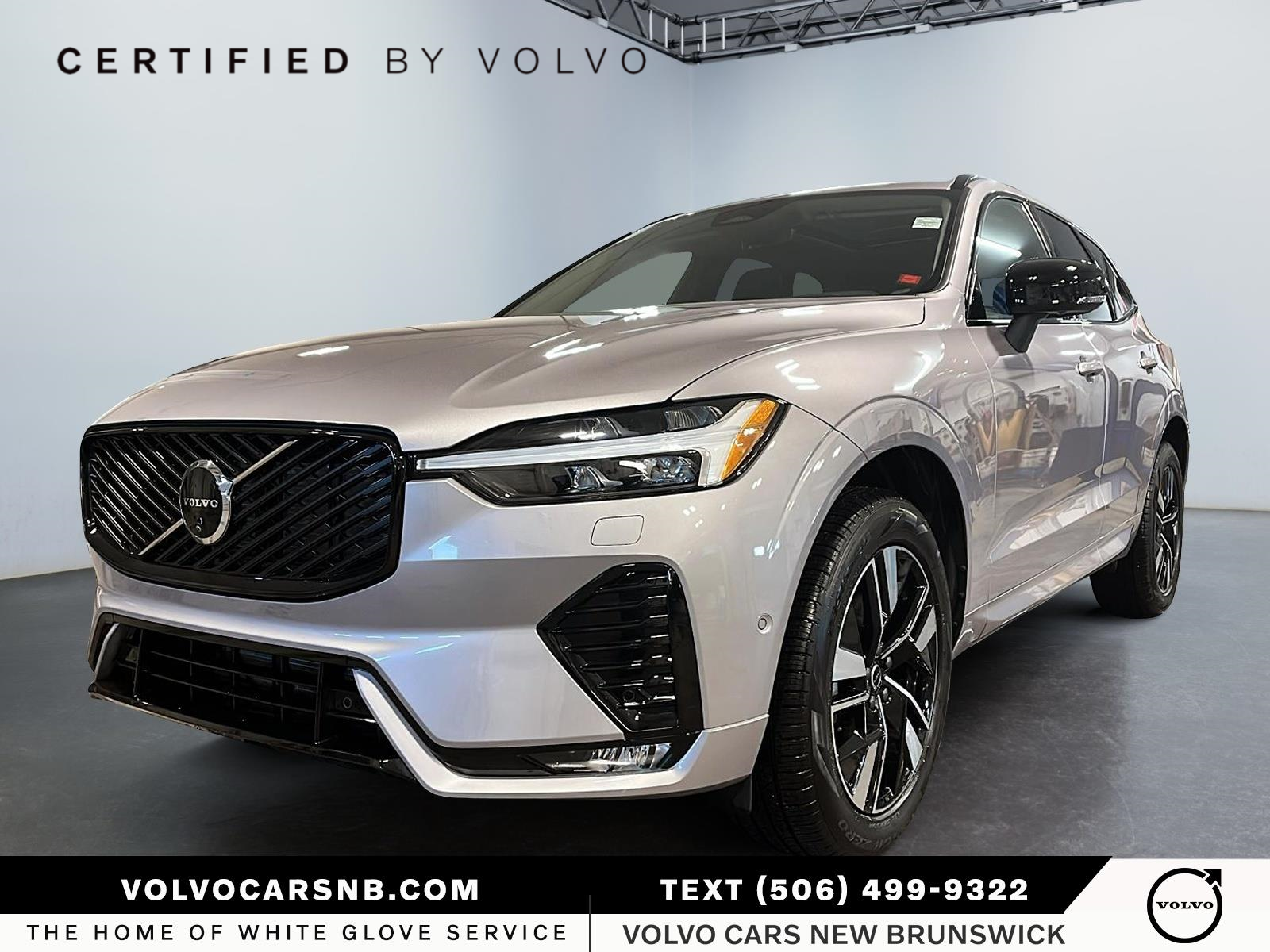 2026 Volvo XC60  B5 Plus Dark Theme