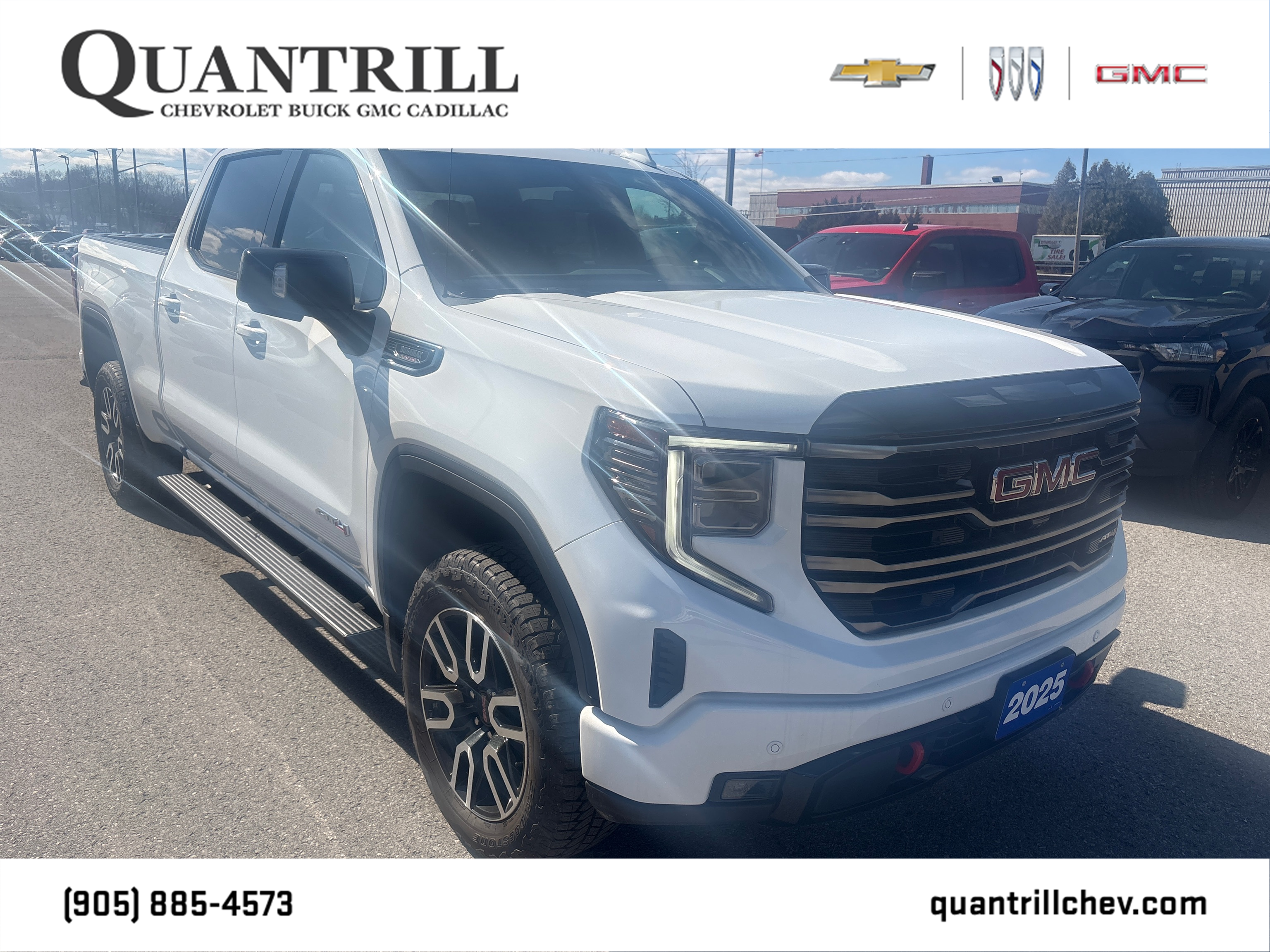 2025 GMC Sierra 1500 AT4 Crew Cab 4WD
