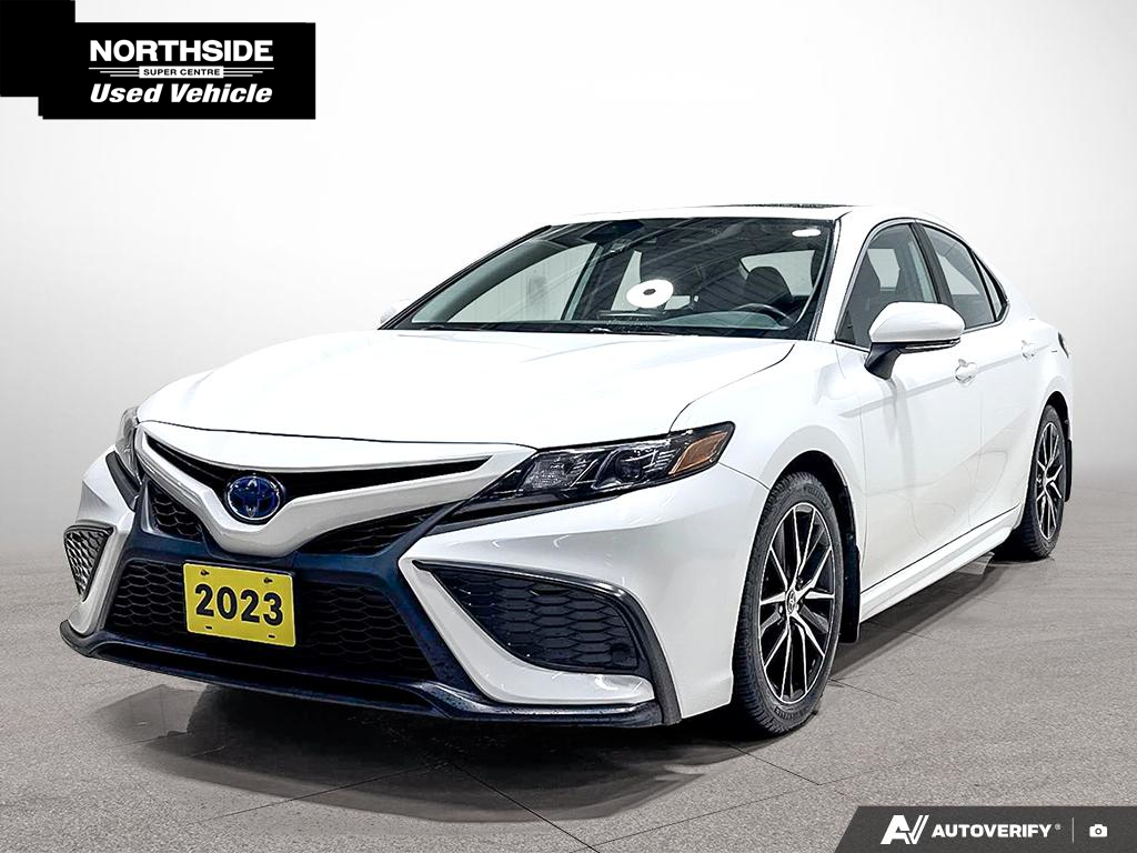 Toyota Camry Hybrid SE FWD