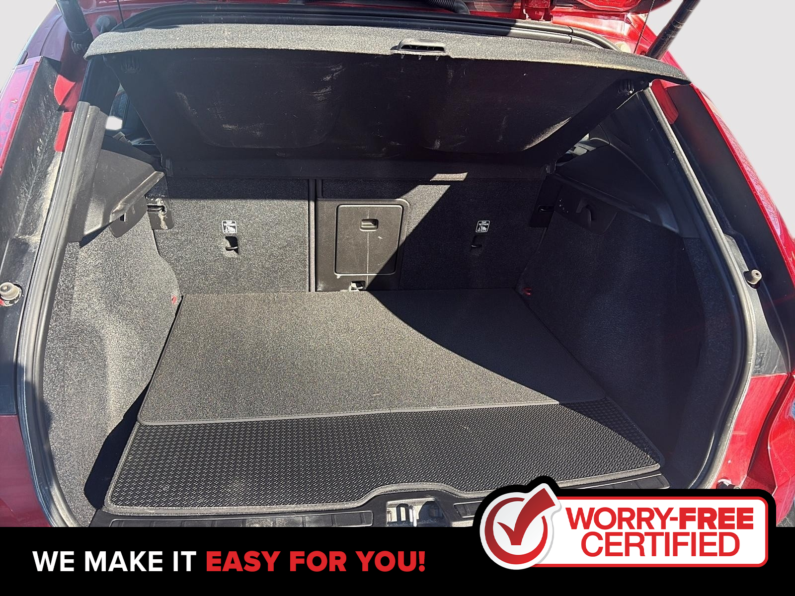 2021 Volvo XC40 T5 Momentum